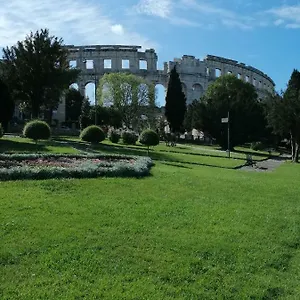 Appartamento Mila, Pola
