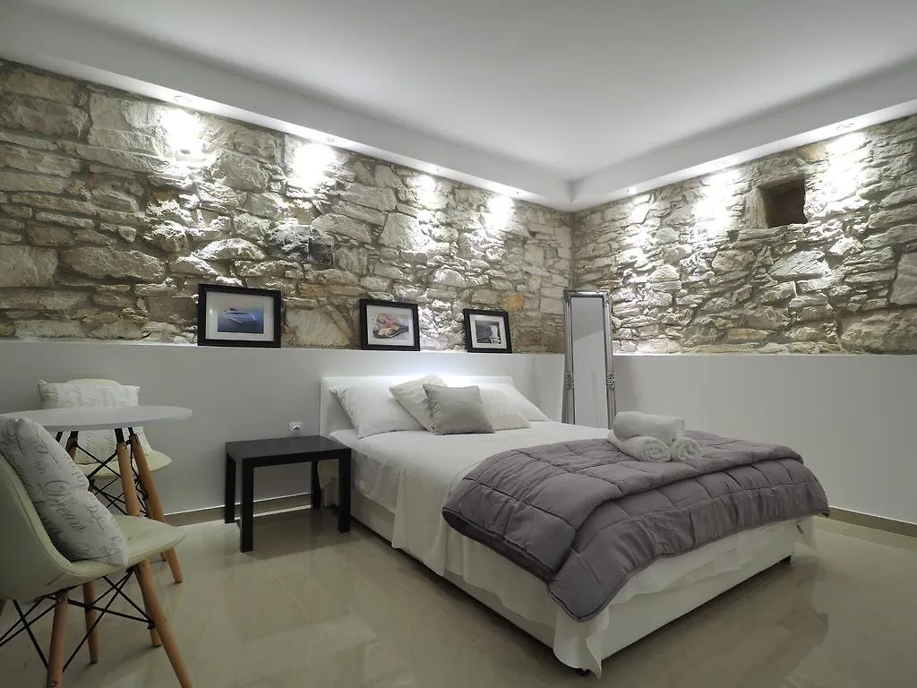 Captain Emo City Apartments Pula